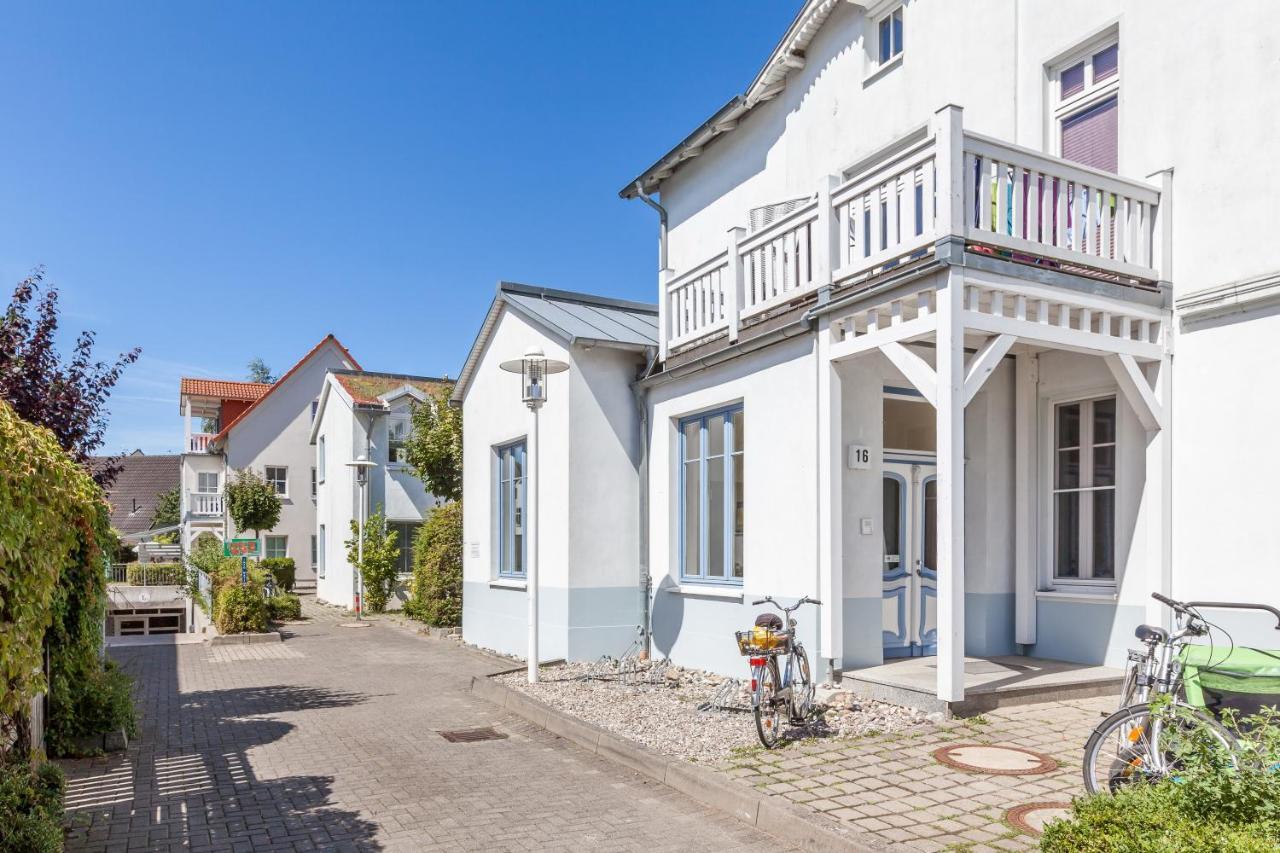 Apartment Strandstrasse 16 30 *